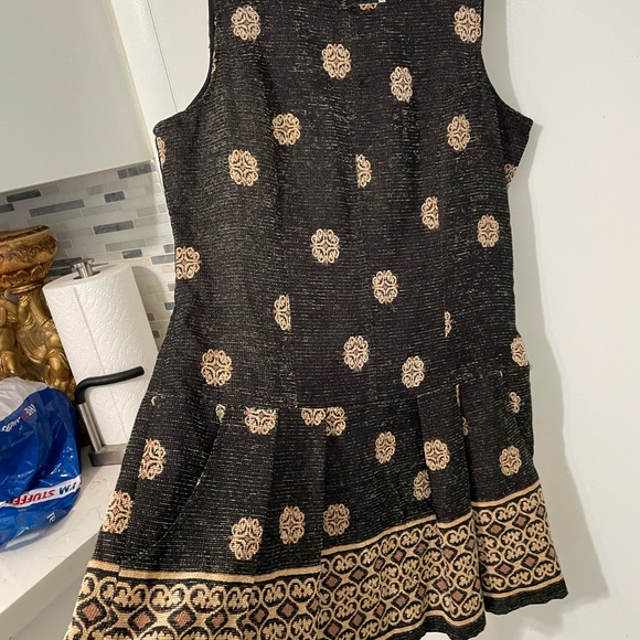 Free People Sleeveless black beige pleated bottom Tapestry dress with pockets 12 - Picture 4 of 8